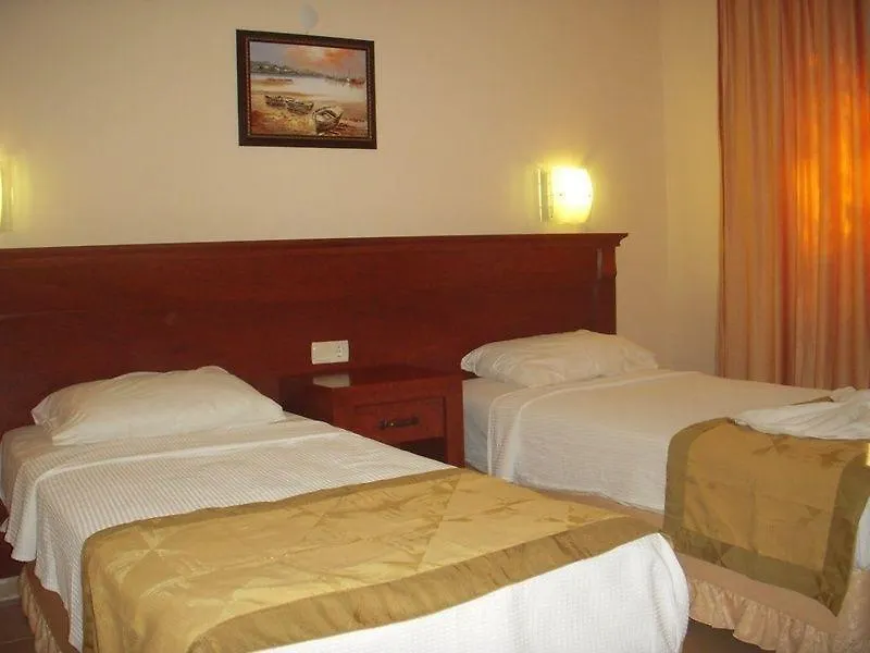 Green Park Suites Turunç 2*,