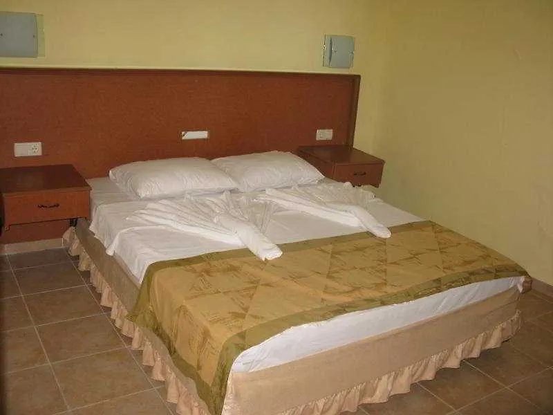 Green Park Suites Turunç 2*,  Turchia