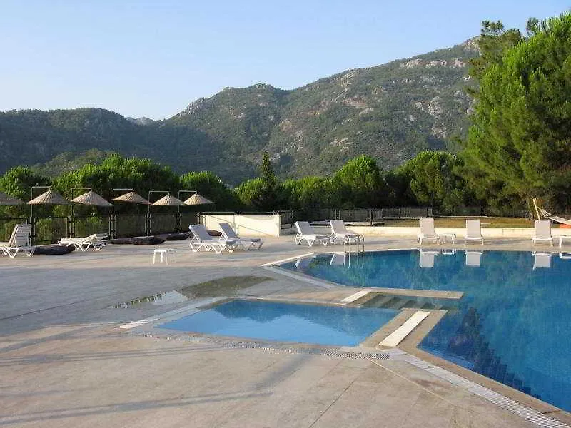 ** Hotel Green Park Suites Turunç Turchia